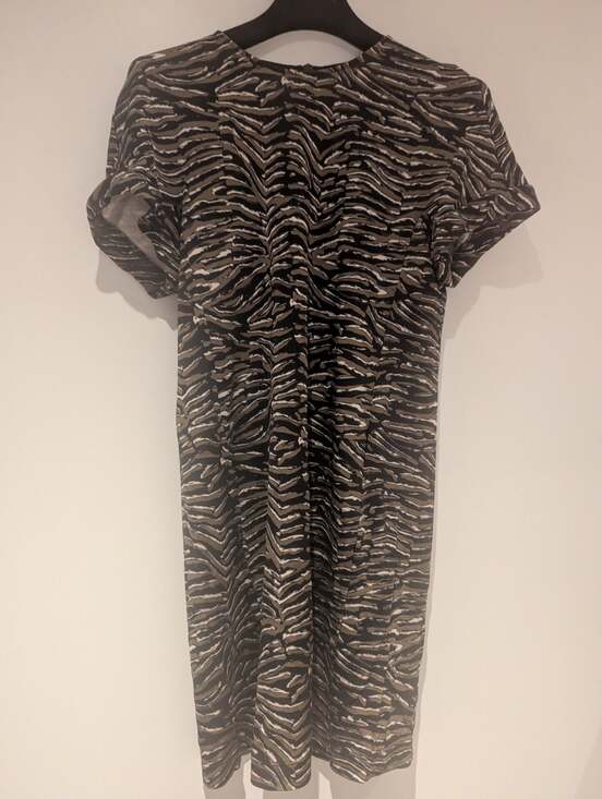 Just Cavalli Dresses & Skirts - Just Cavalli Zebra Print Short Sleeve Dress Size 36